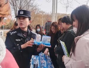 教育系配合后勤保衛處開展安全知識宣傳教育活動