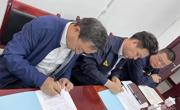 機電工程系與烏海黑貓?zhí)亢谟邢挢熑喂竞炗喰Ｆ蠛献骺蚣軈f(xié)議